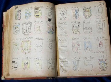 LIBRO HERALDICA Y FILATELIA (7)